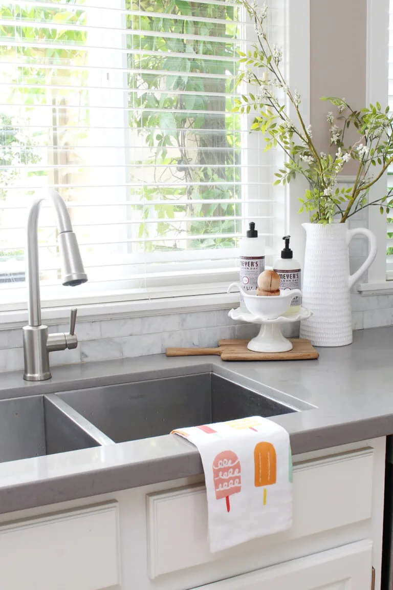 11045 summer textiles kitchen