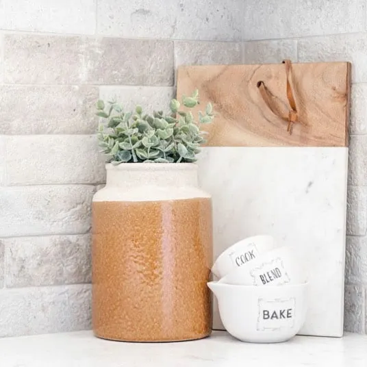 11052 farmhouse kitchen aesthetic