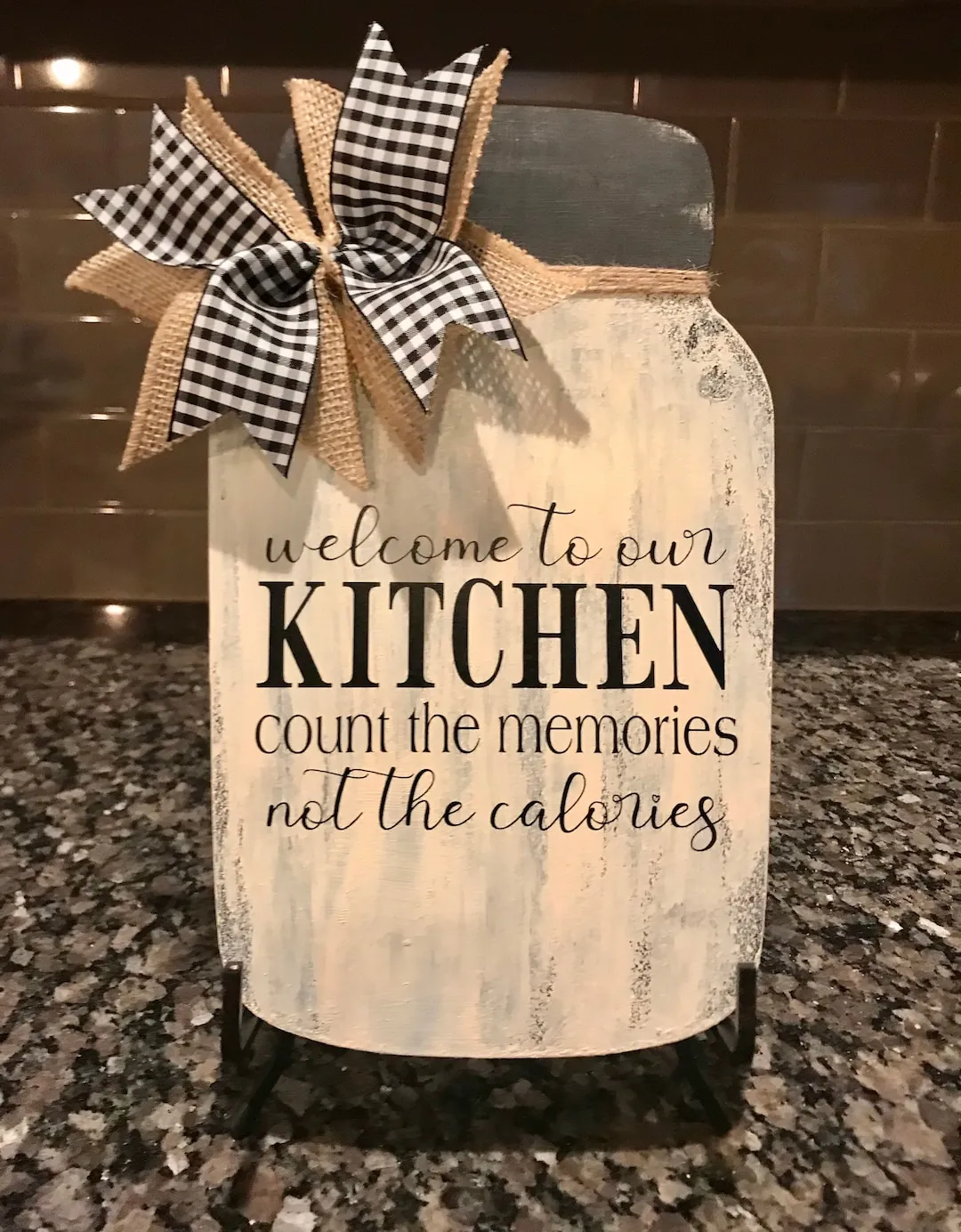 11079 farmhouse kitchen vintage lighting