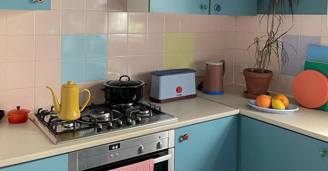 11118 kitchen hardware