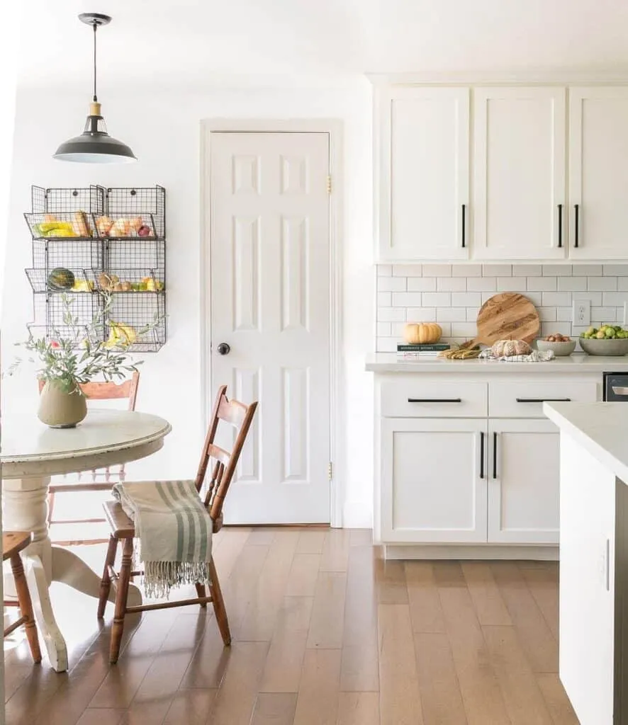 11156 yellow bee kitchen accessories