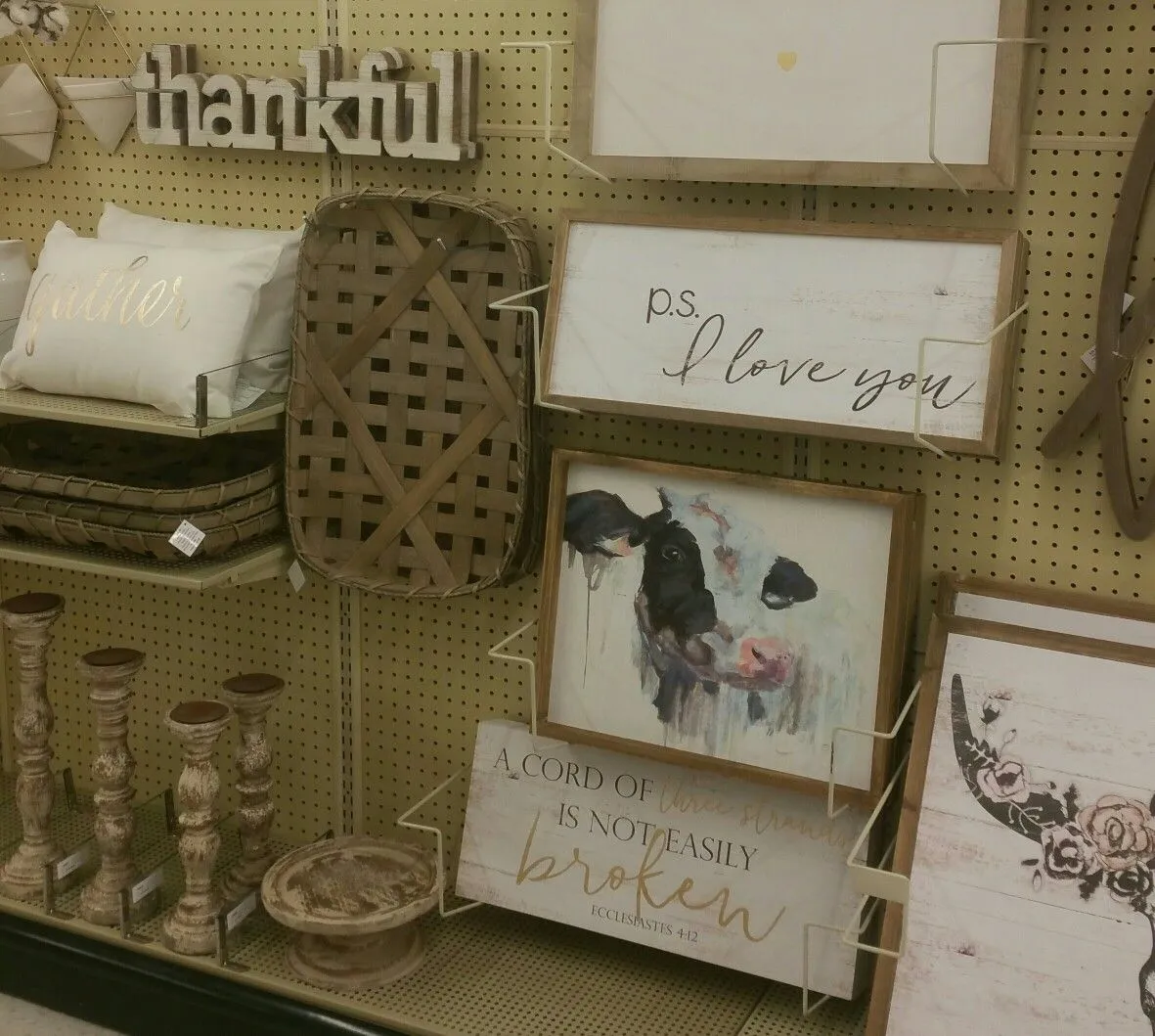 11195 rustic table chairs