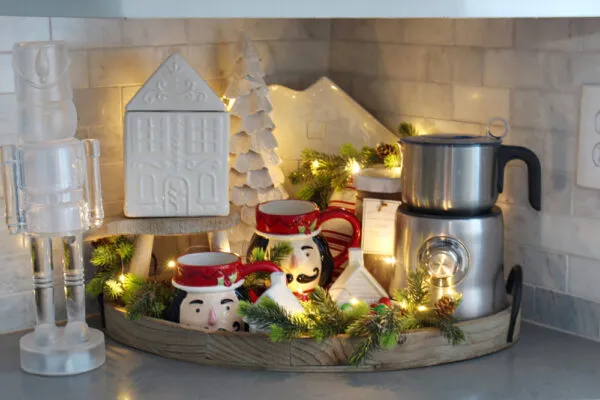 11309 christmas kitchen decor nutcracker 4